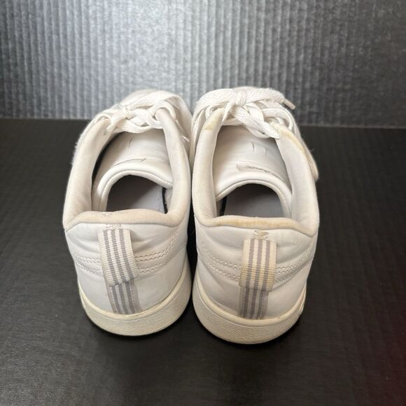 Women’s White Adidas Superstar Sneakers Size 8 - Picture 5 of 11
